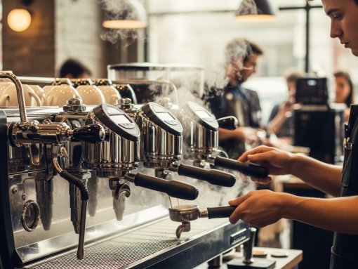 Máy Pha Cà Phê Cho Quán Đông Khách 2026: Giải Pháp Công Suất Lớn, Phục Vụ Liên Tục